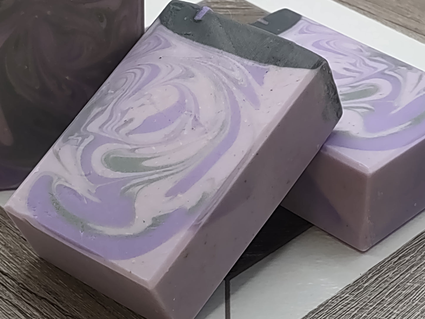 Amethyst Artisan Soap (Lavender Essential Oil Fragrance)